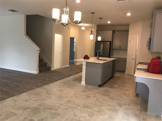 11124 LONGLEAF WOODS DRIVE, Orlando, FL 32832