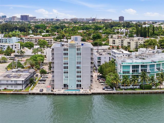 2016 Bay Dr 504, Miami Beach, FL 33141