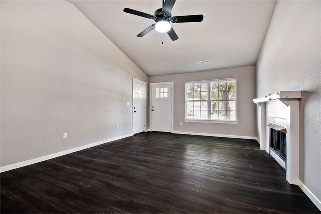 2411 Choctaw Street, Bentonville, AR 72712