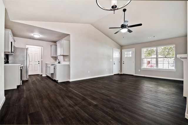 2411 Choctaw Street, Bentonville, AR 72712