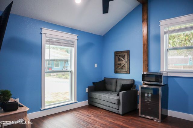 9136 ROTA Avenue, Jacksonville, FL 32218