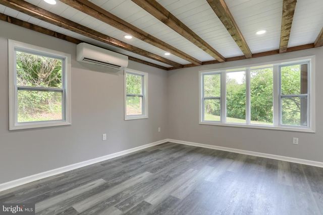 26 SWALM LN, Jonestown, PA 17038