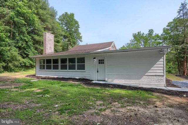 26 SWALM LN, Jonestown, PA 17038