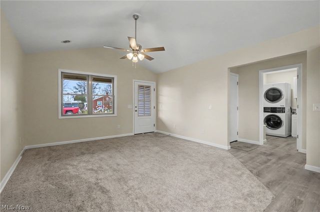 1444 Buckeye Circle, Salem, OH 44460