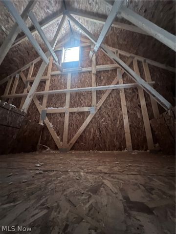 1444 Buckeye Circle, Salem, OH 44460