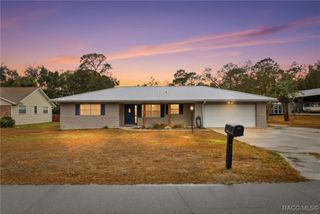 920 N Lyle Avenue, Crystal River, FL 34429