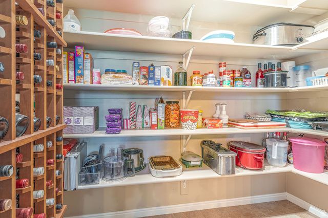 777 E APPLE BLOSSOM WAY, Fruit Heights, UT 84037