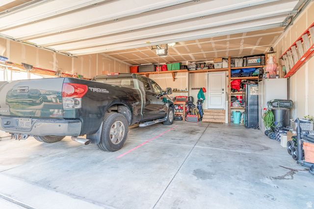 777 E APPLE BLOSSOM WAY, Fruit Heights, UT 84037