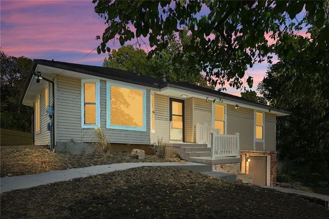 12410 Cherry Street, Kansas City, MO 64145