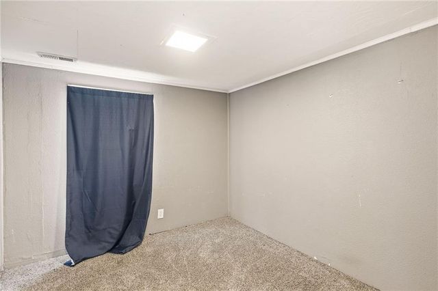 2015 S Ash Avenue, Independence, MO 64052