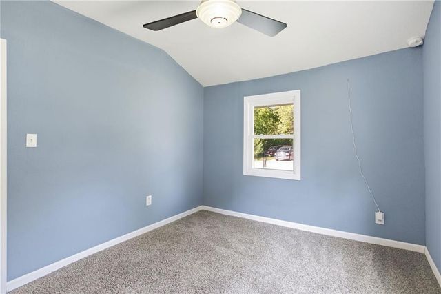 2015 S Ash Avenue, Independence, MO 64052