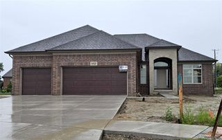 54921 Palomino Dr, Shelby, MI 48316