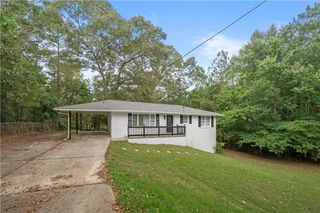 6650 Queen Mill SE Road, Mableton, GA 30126