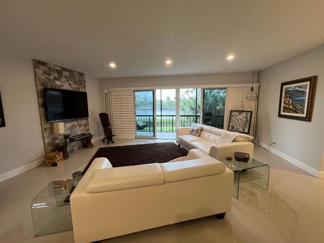 9130 SE Riverfront Terrace L, Tequesta, FL 33469