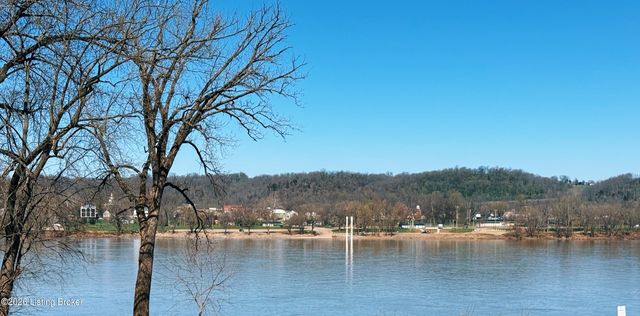 505 Union St, Ghent, KY 41045