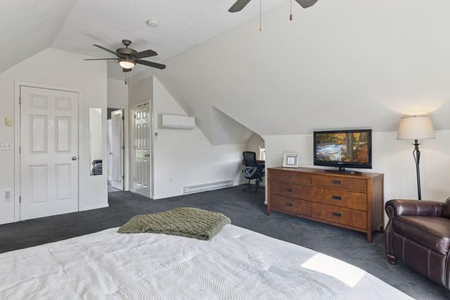 885 Linwood Avenue, Saint Paul, MN 55105