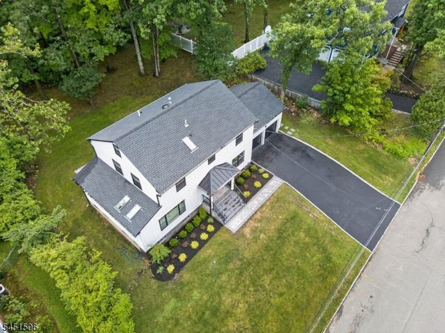 12 Weber Rd, West Orange Twp., NJ 07052
