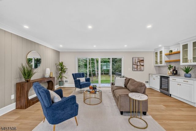 12 Weber Rd, West Orange Twp., NJ 07052
