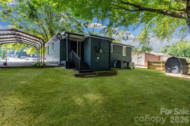 3637 Glenville Avenue, Charlotte, NC 28215