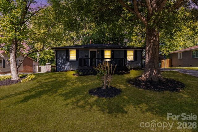 3637 Glenville Avenue, Charlotte, NC 28215
