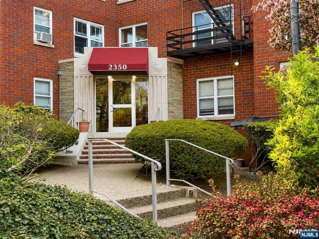 2350 Linwood Avenue 1G, Fort Lee, NJ 07024