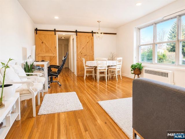 2350 Linwood Avenue 1G, Fort Lee, NJ 07024