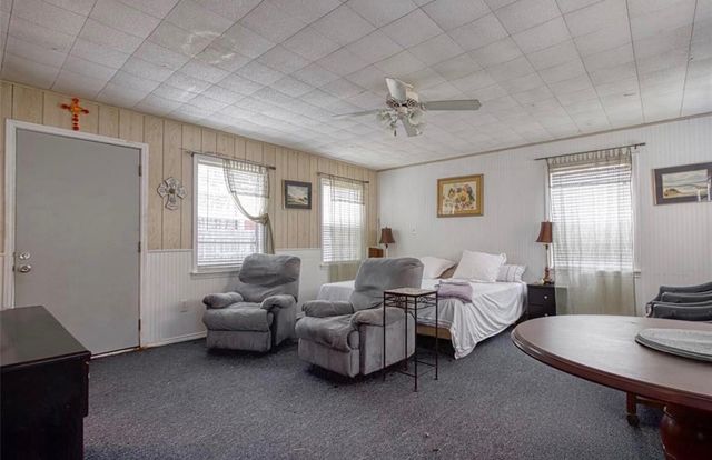 118 4th Street, Dickinson, TX 77539