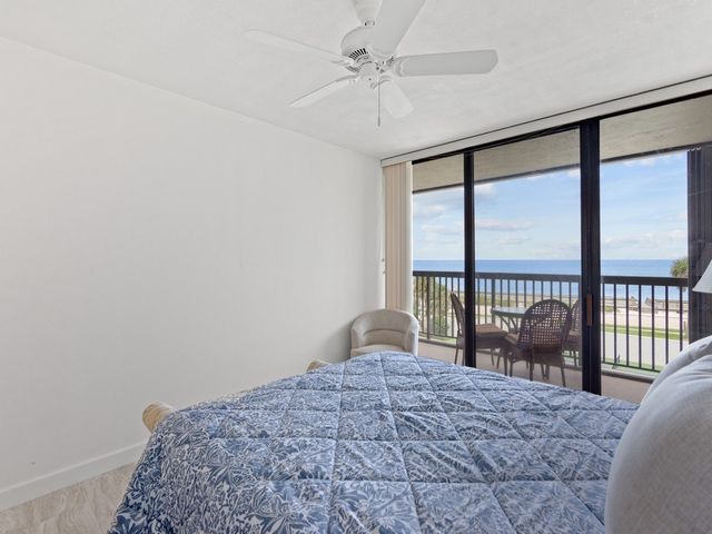 4141 Ocean Drive 402, Vero Beach, FL 32963