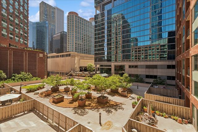 440 N MCCLURG Court 512, Chicago, IL 60611