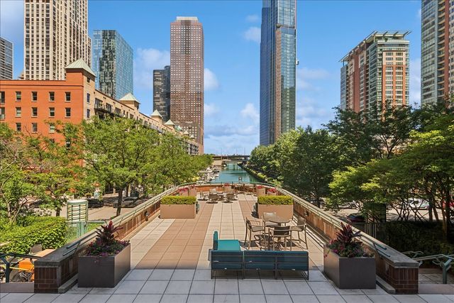 440 N MCCLURG Court 512, Chicago, IL 60611