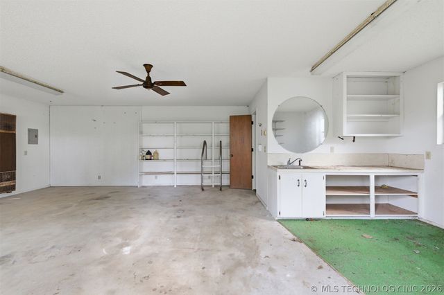 15200 N 113th East Avenue, Collinsville, OK 74021