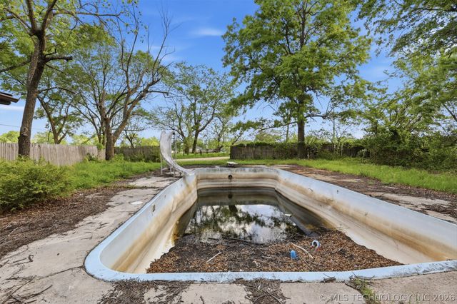 15200 N 113th East Avenue, Collinsville, OK 74021