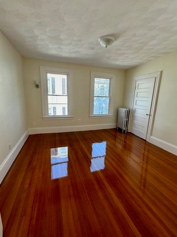 20 Peirce Rd 2, Lynn, MA 01902