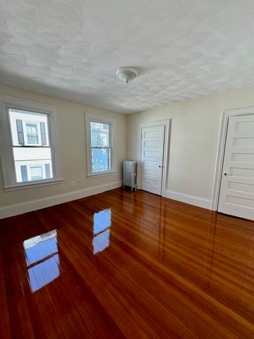20 Peirce Rd 2, Lynn, MA 01902