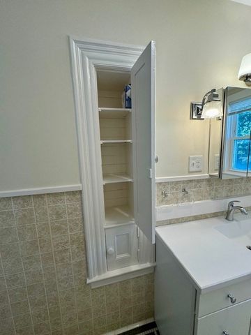 20 Peirce Rd 2, Lynn, MA 01902