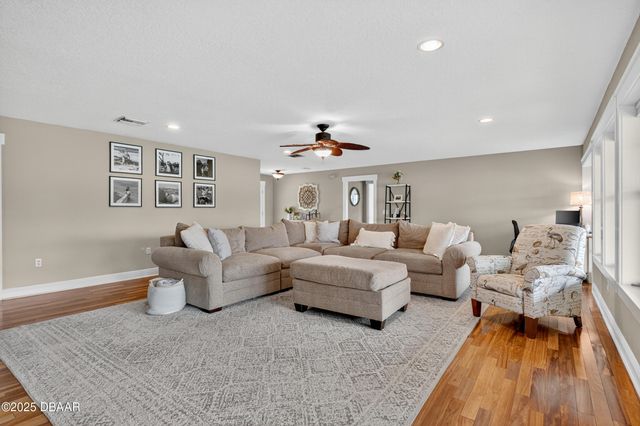 1713 Reynolds Road, Deleon Springs, FL 32130