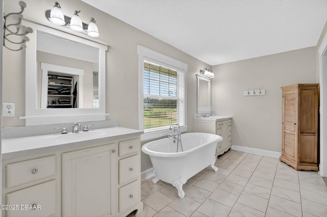 1713 Reynolds Road, Deleon Springs, FL 32130