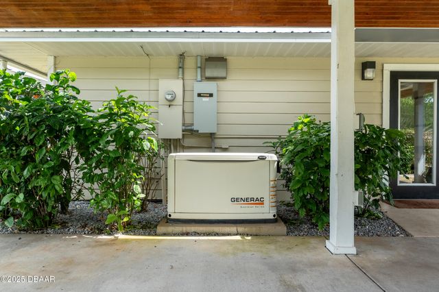 1713 Reynolds Road, Deleon Springs, FL 32130