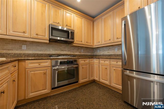 107 Jackson Street 1, Hoboken, NJ 07030