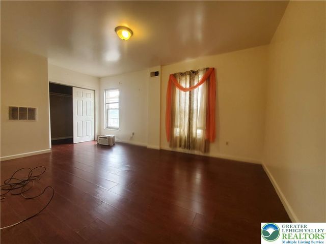 914 North 4th Street, Allentown City, PA 18102