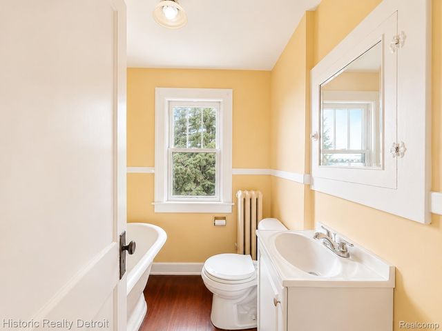 505 Fiske Drive, Detroit, MI 48214