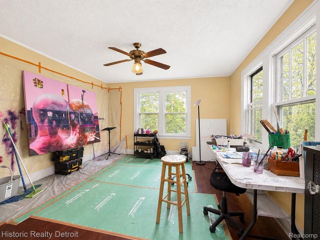 505 Fiske Drive, Detroit, MI 48214