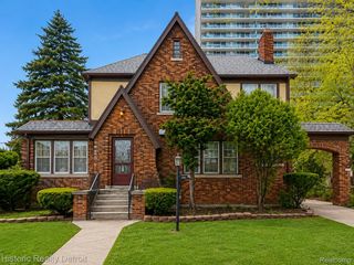 505 Fiske Drive, Detroit, MI 48214