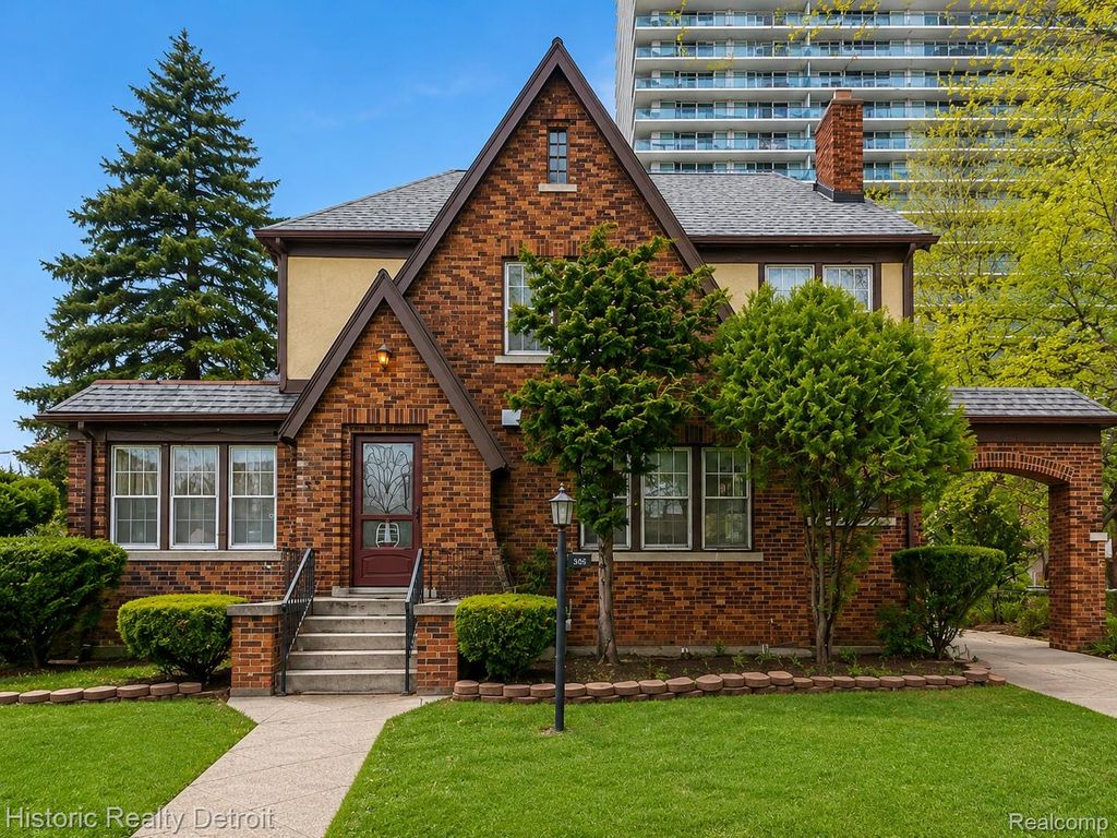 505 Fiske Drive, Detroit, MI 48214