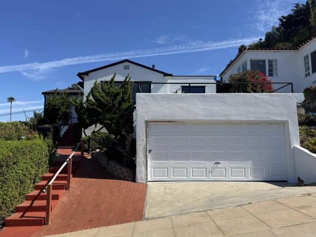 4452 Orchard Avenue, San Diego, CA 92107