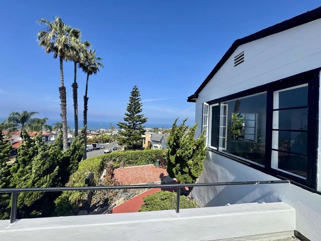 4452 Orchard Avenue, San Diego, CA 92107