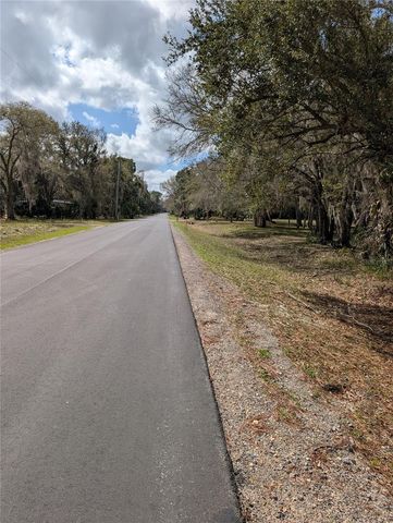 LORIE STREET, Inglis, FL 34449