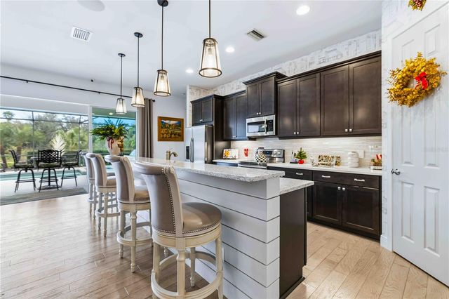 7071 TAMWORTH PARKWAY, Sarasota, FL 34241