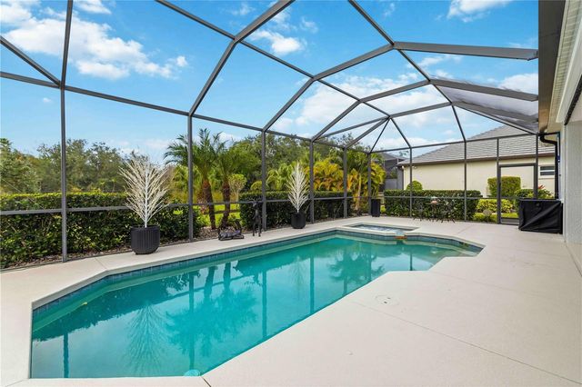 7071 TAMWORTH PARKWAY, Sarasota, FL 34241