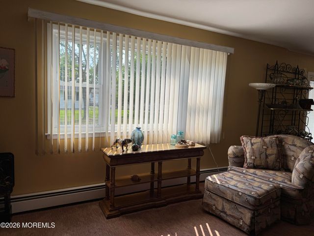 16 Vera Cruz Court, Toms River, NJ 08757
